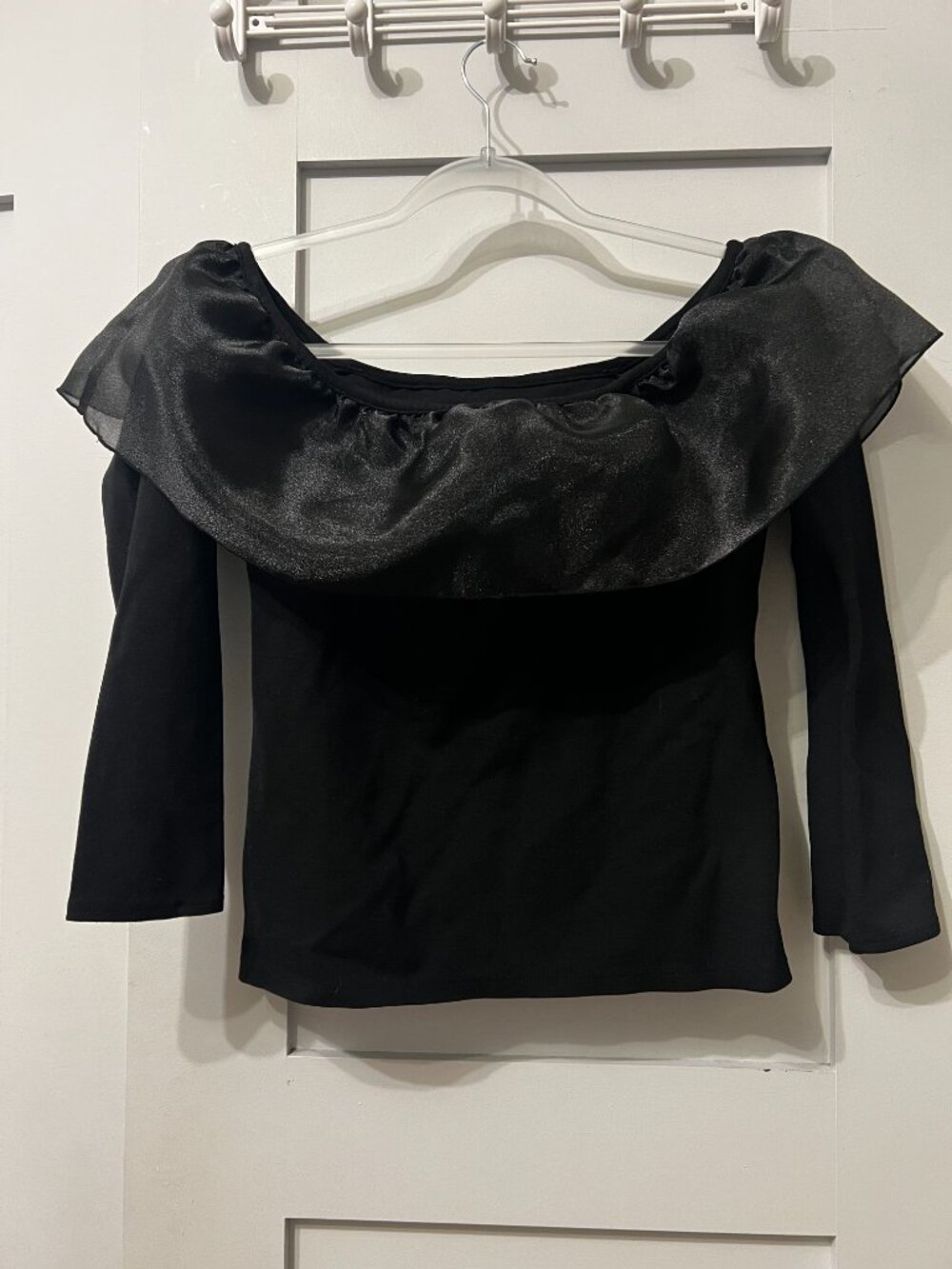 J.Crew Ruffle Off-The-Shoulder Top - Picture 3 of 3